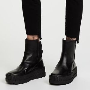 FENTY Puma Chelsea Sneaker Boots Black Platform – Rihanna Collection – Size 8.5